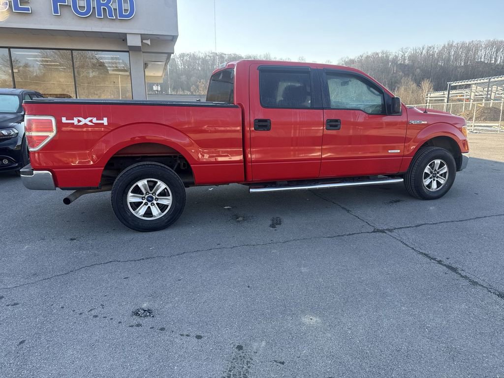 Used 2013 Ford F150 XLT w/ Mid Equipment Group AWD/4WD image 4