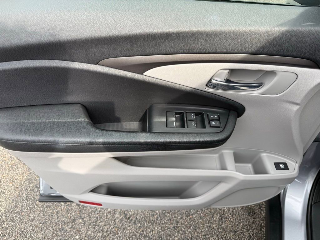 Used 2019 Honda Pilot EX image 14