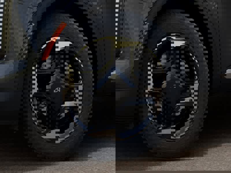 New 2026 Kia Sportage EX image 9