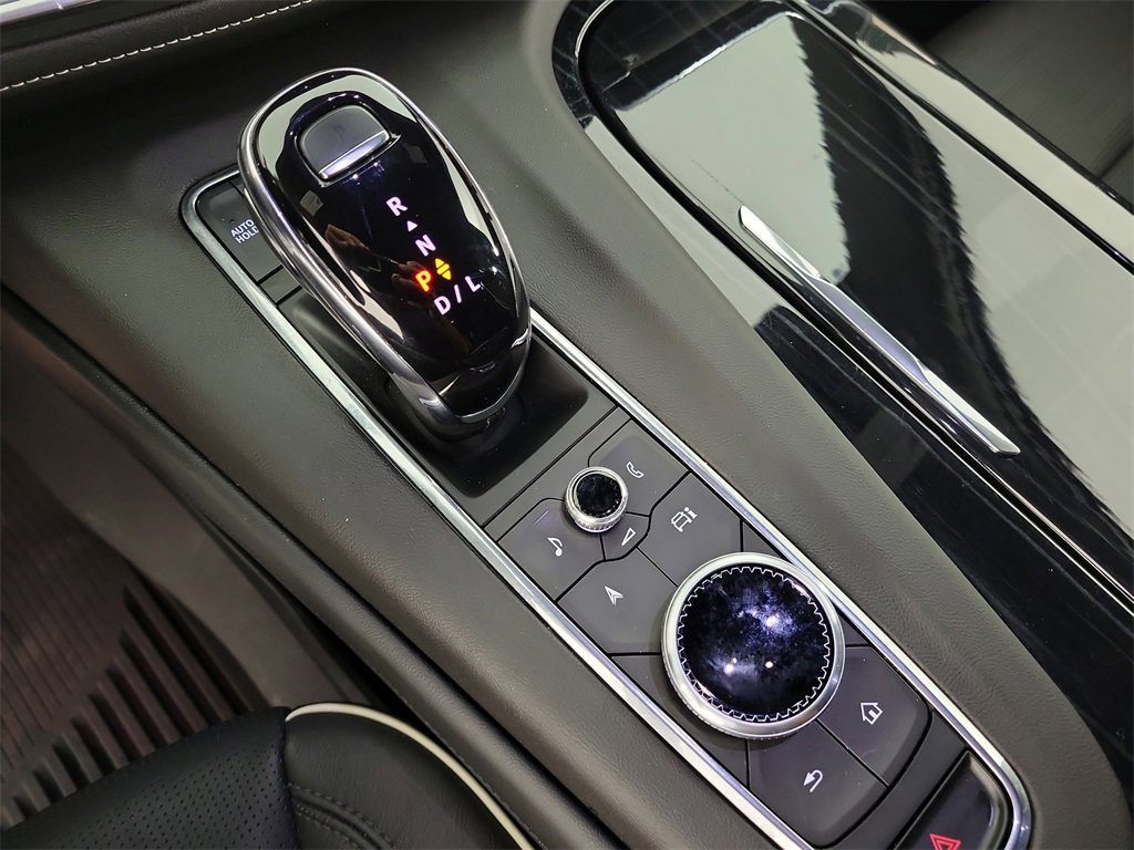 Certified 2024 Cadillac Escalade Sport w/ LPO, ONYX Package image 30