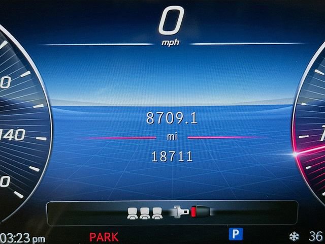 Used 2023 Mercedes-Benz GLC 300 4MATIC image 13