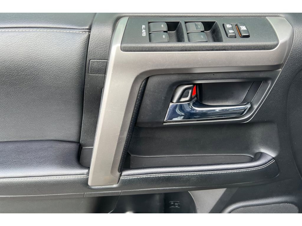 Used 2021 Toyota 4Runner SR5 image 13