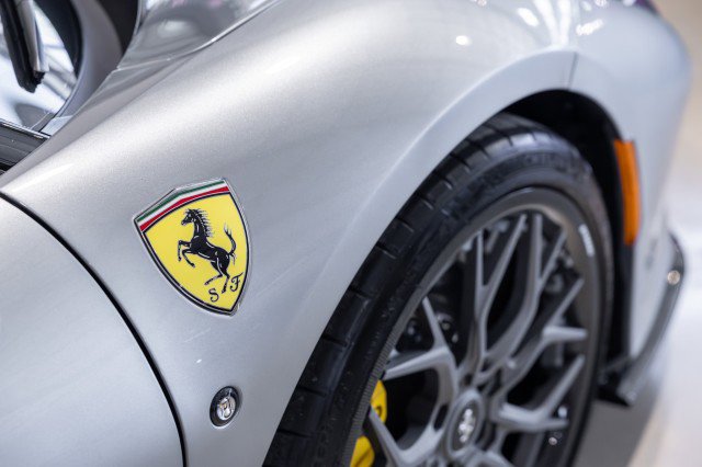 Used 2020 Ferrari F8 Tributo image 23