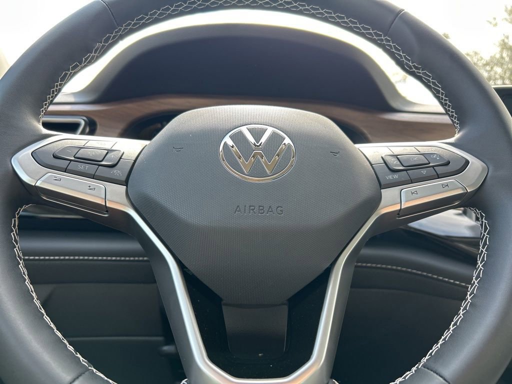 New 2026 Volkswagen Atlas SE image 25