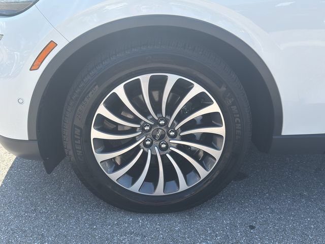 Used 2021 Lincoln Aviator Reserve w/ Class IV Trailer Tow Package RWD image 11