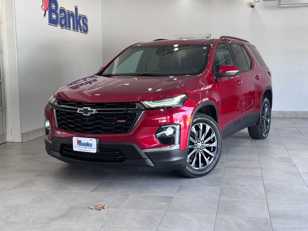 Certified 2023 Chevrolet Traverse RS AWD/4WD image 2