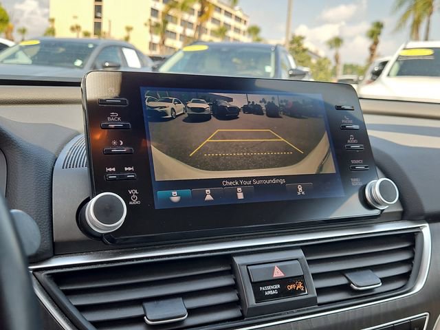 Used 2018 Honda Accord Touring image 25