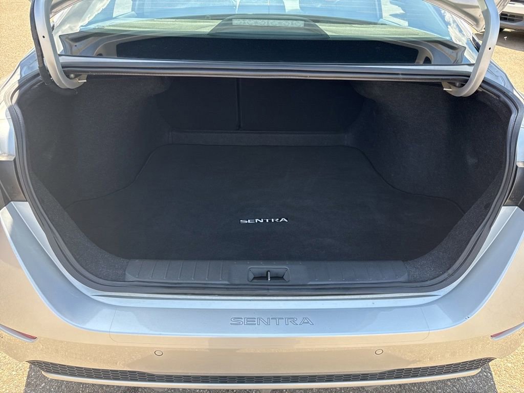 Used 2021 Nissan Sentra SV FWD image 28