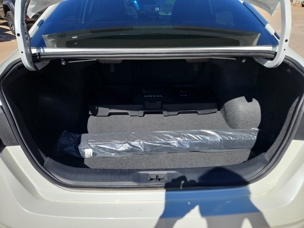 Used 2023 Nissan Altima 2.5 SR w/ SR Premium Package FWD image 11