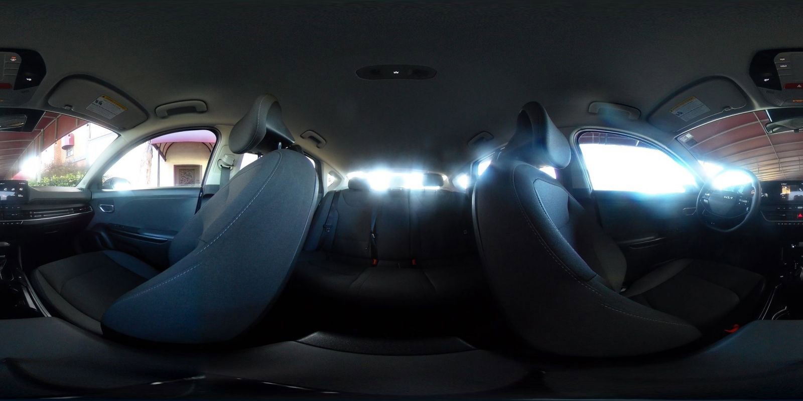 Used 2025 Kia K4 LXS image 41