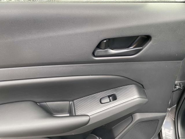 Used 2025 Nissan Altima 2.5 S image 11