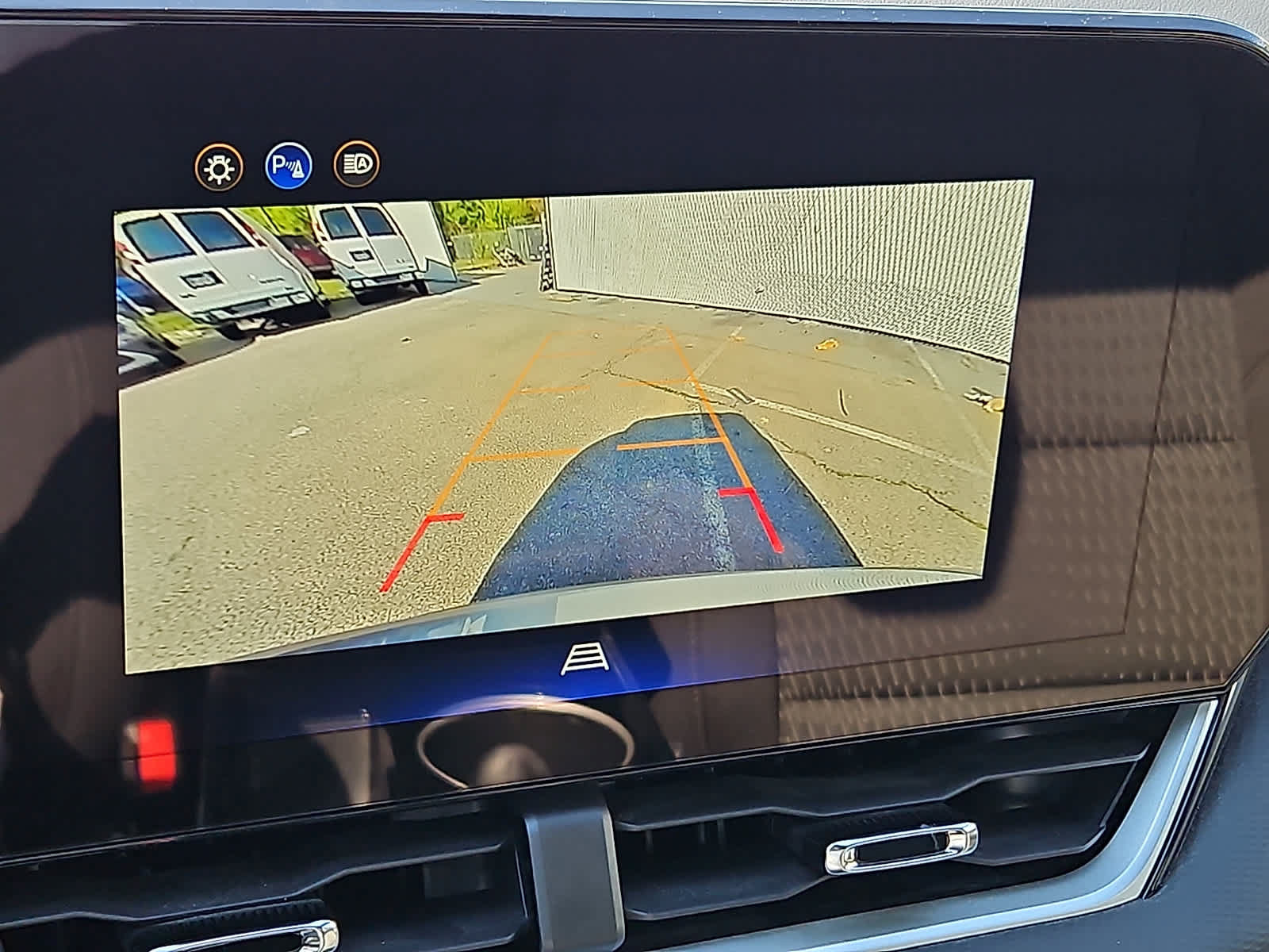 New 2026 Chevrolet Equinox LT FWD image 15