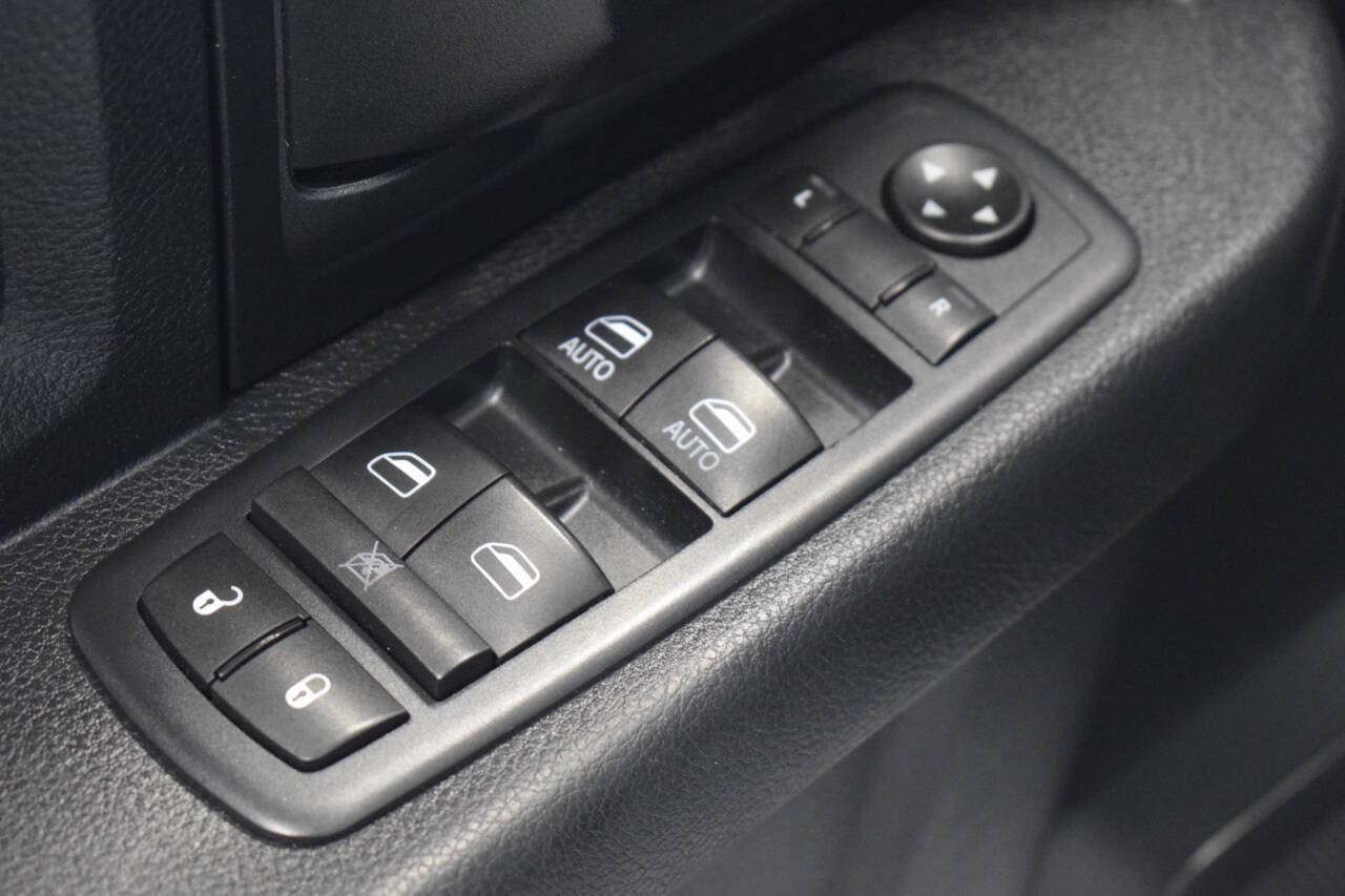 Used 2016 RAM 1500 Tradesman w/ Popular Equipment Group RWD image 38