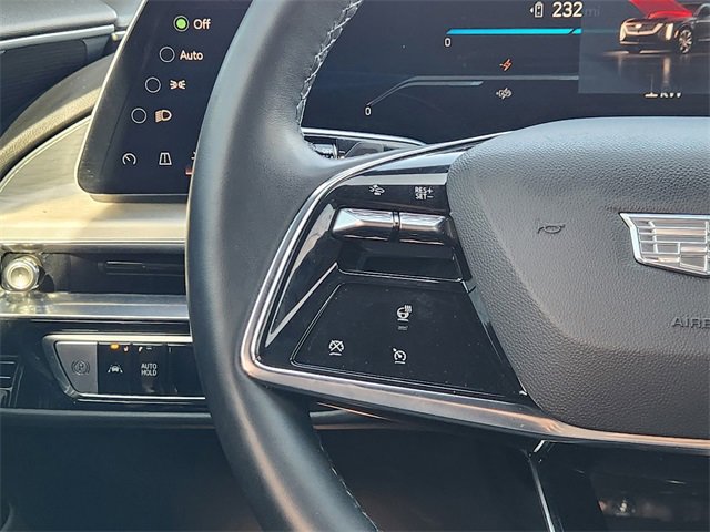 Used 2024 Cadillac Lyriq Luxury image 28