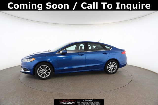 Used 2017 Ford Fusion SE image 6