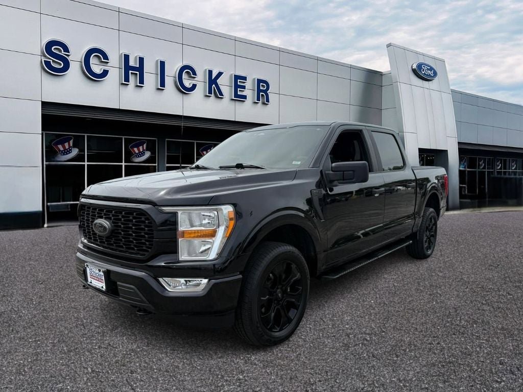 Used 2022 Ford F150 XL w/ STX Black Appearance Package AWD/4WD image 4