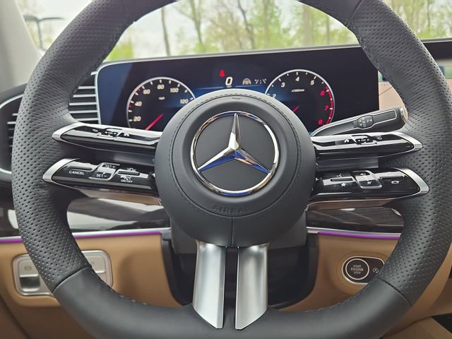 New 2026 Mercedes-Benz GLS 450 4MATIC image 18