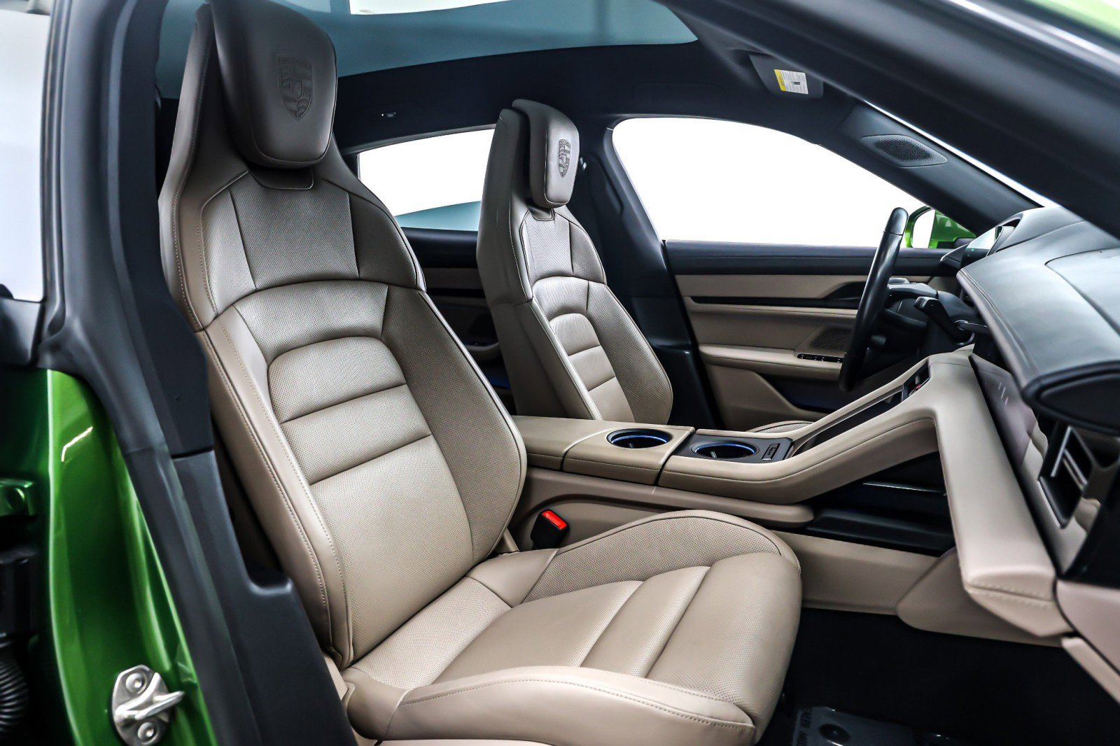 Used 2023 Porsche Taycan 4S image 7