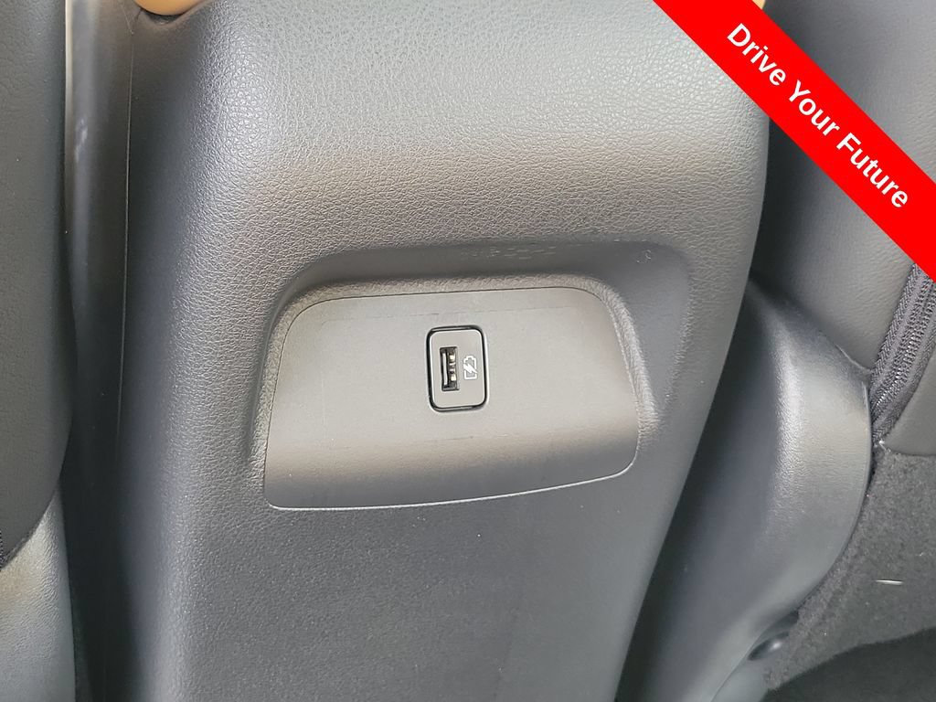Used 2025 Nissan Sentra SV w/ SV Premium Package FWD image 25