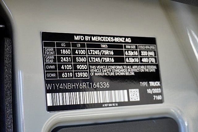 Used 2024 Mercedes-Benz Sprinter 2500 w/ Parking Package image 38