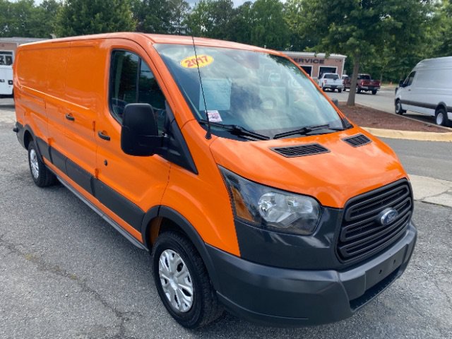 Used 2017 Ford Transit 150 148 Low Roof RWD image 4