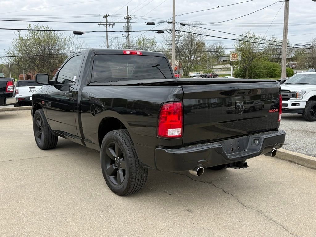 Used 2017 RAM 1500 Express w/ Black Ram 1500 Express Group AWD/4WD image 9
