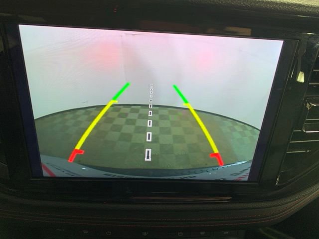 Used 2024 Dodge Durango GT image 11