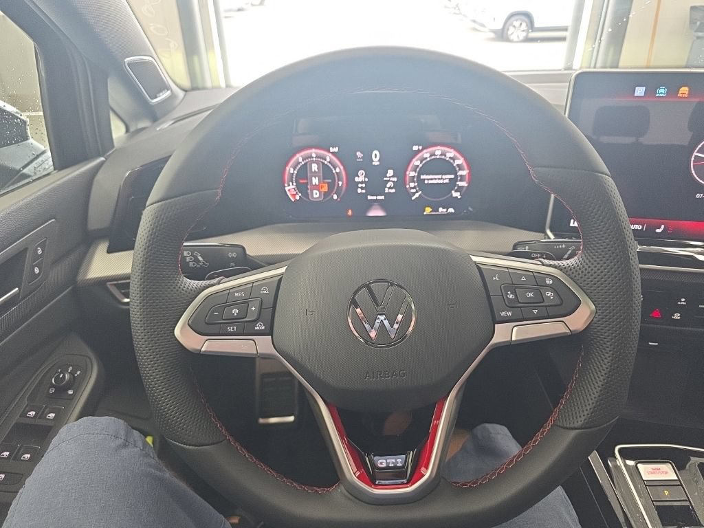 New 2026 Volkswagen GTI SE FWD image 38