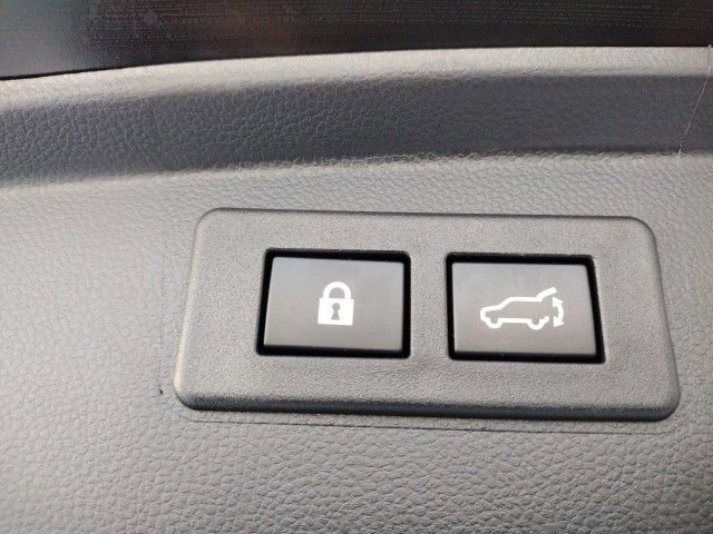 Used 2023 Subaru Outback Limited image 42