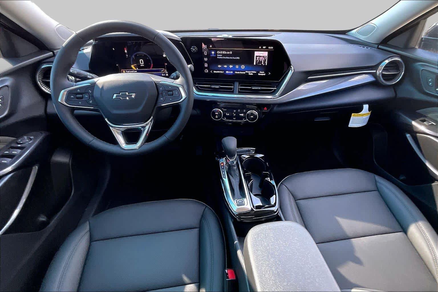 New 2026 Chevrolet Trax ACTIV w/ Driver Confidence Package FWD image 5