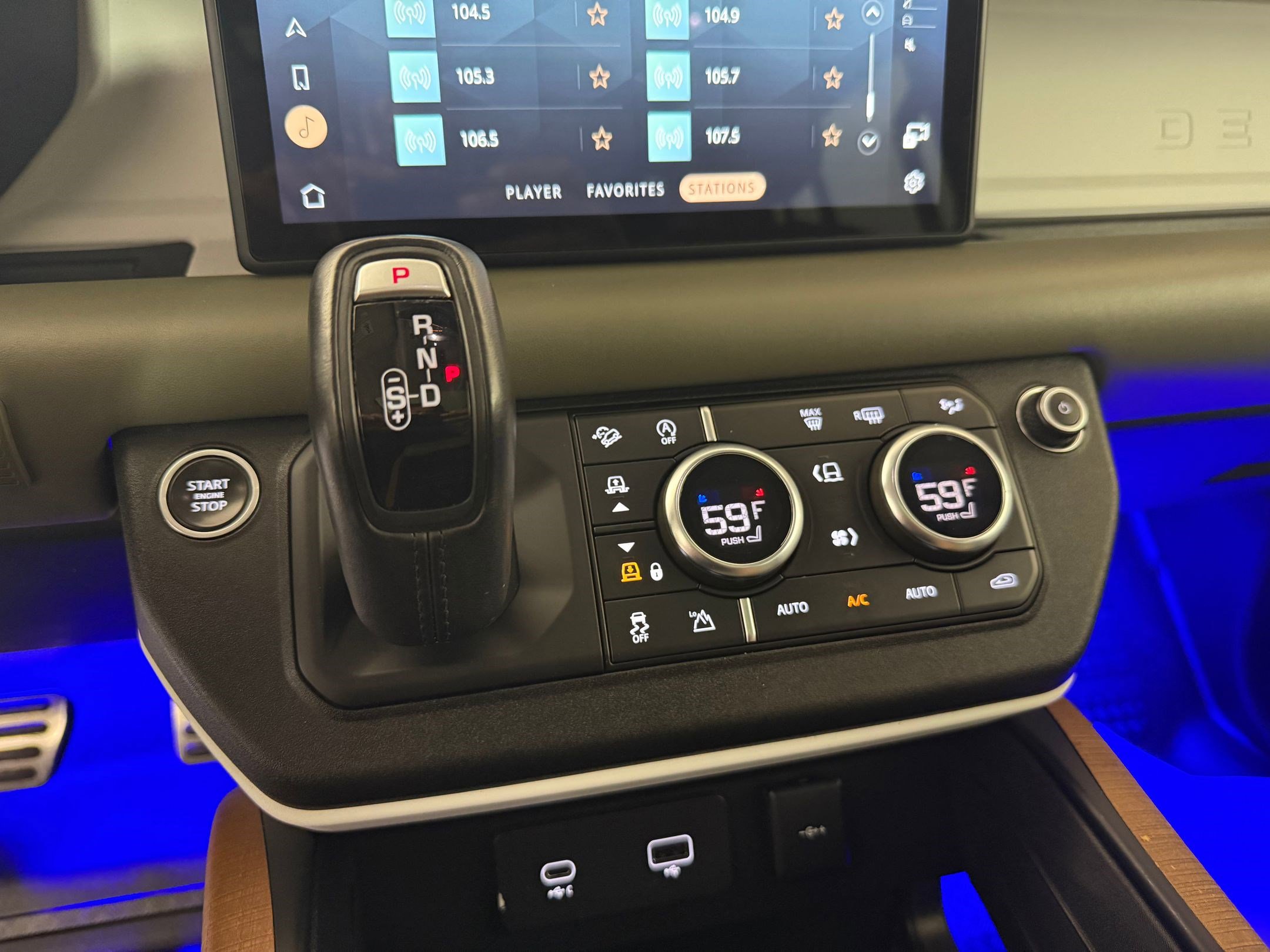 Used 2020 Land Rover Defender 110 HSE image 18