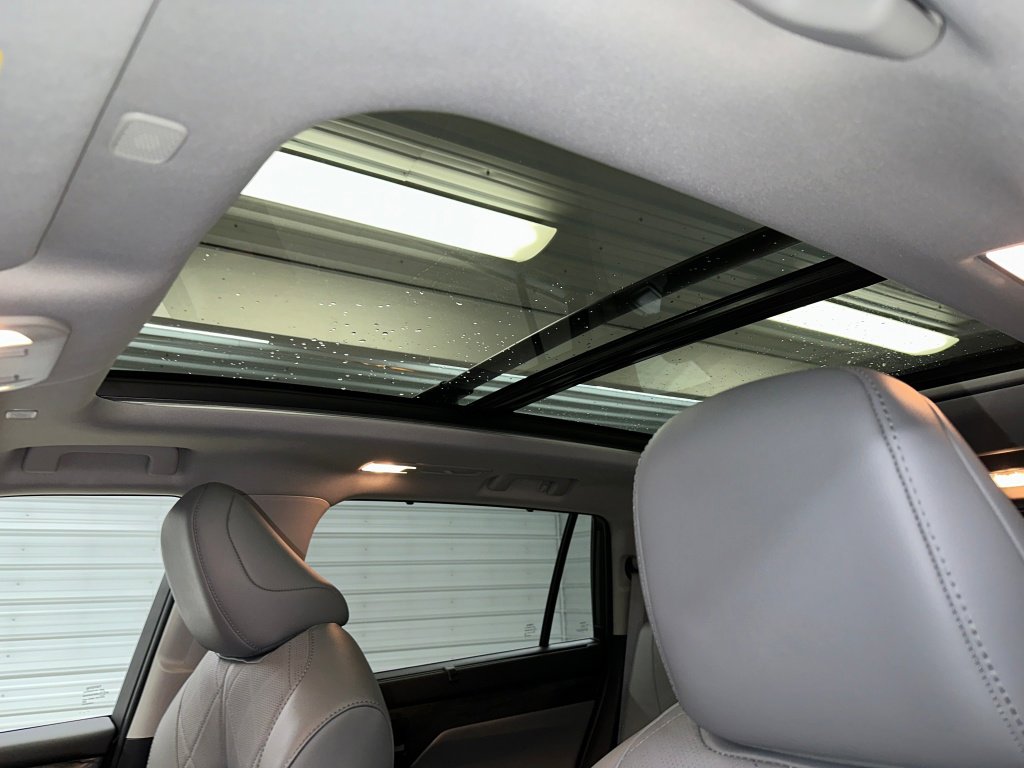 Used 2024 Toyota Highlander Platinum image 7