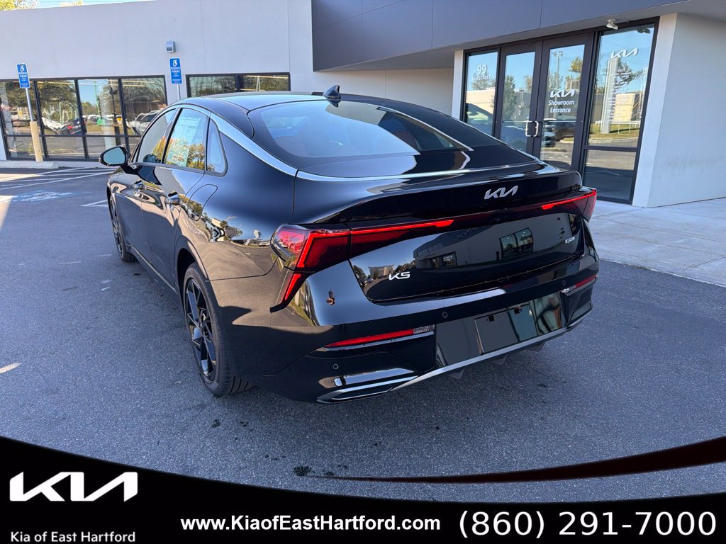New 2027 Kia K5 GT-Line FWD image 10