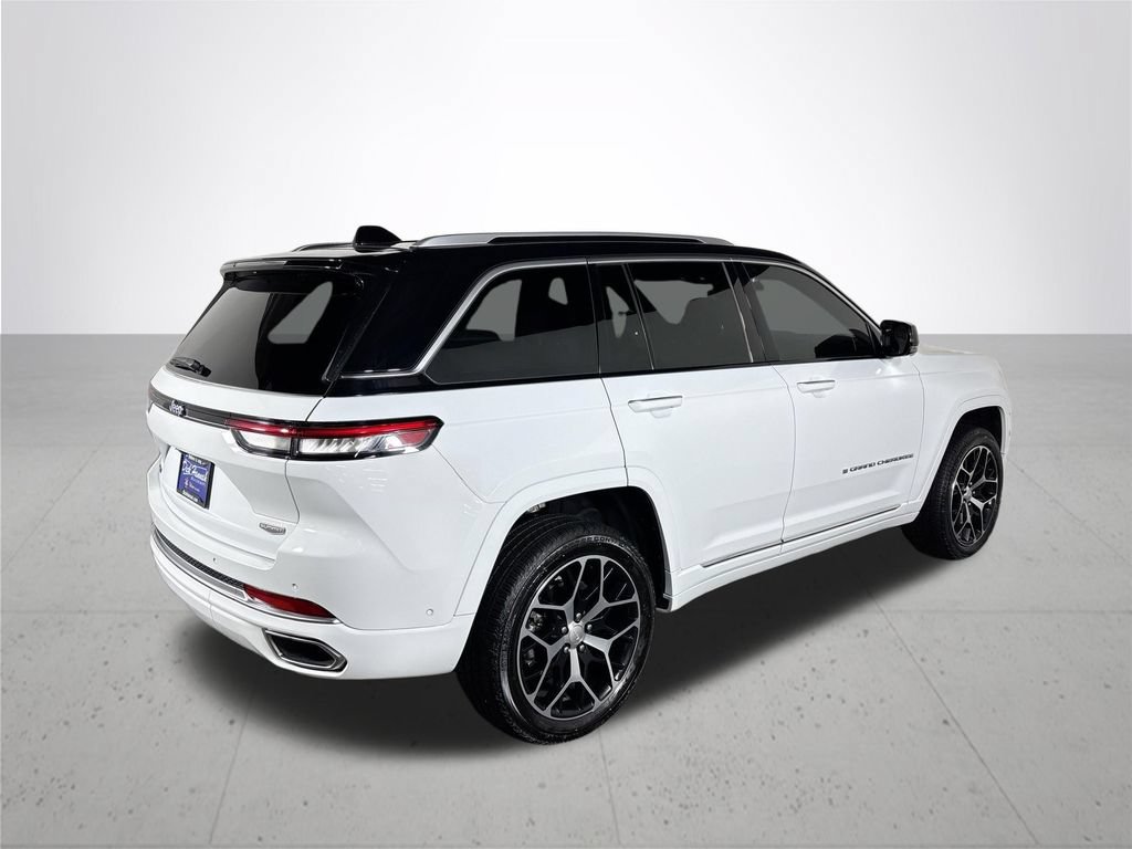 Certified 2022 Jeep Grand Cherokee Summit AWD/4WD image 7