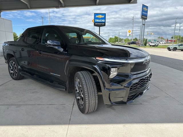 New 2025 Chevrolet Silverado EV RST image 3