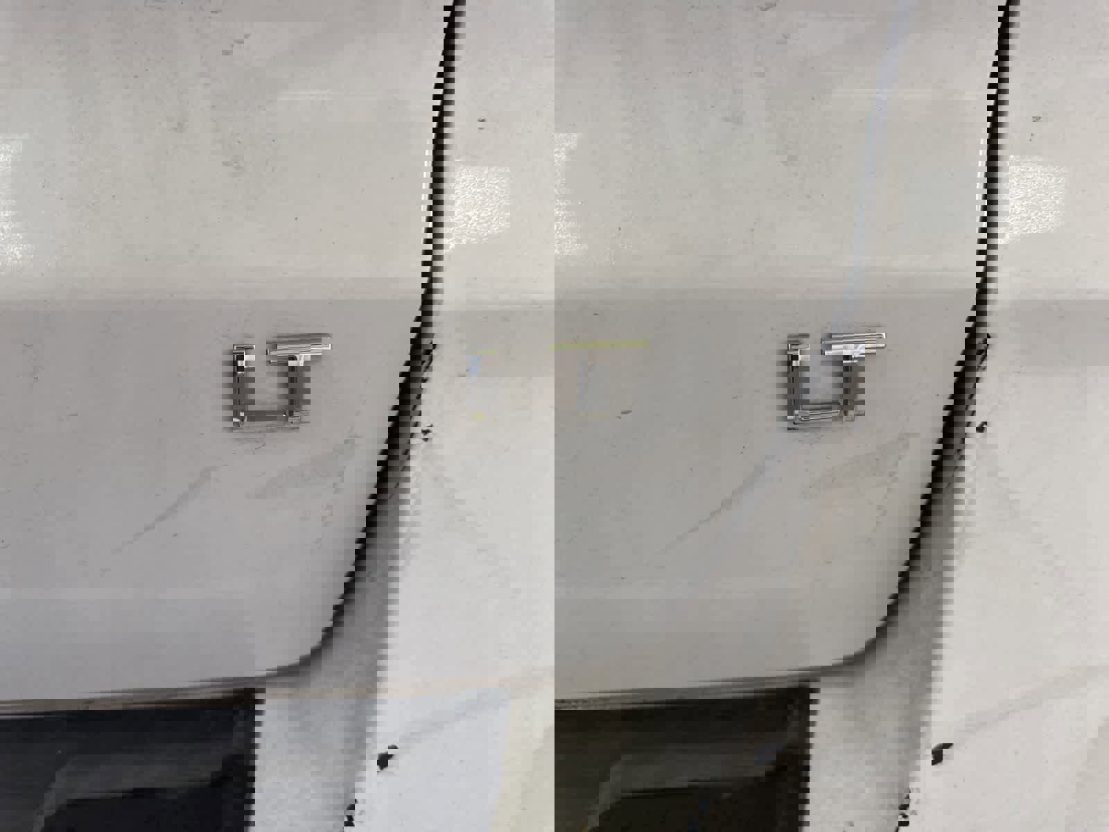 Used 2017 Chevrolet Traverse LT image 13