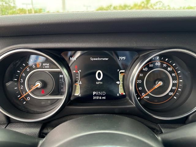 Used 2021 Jeep Gladiator Overland AWD/4WD image 28