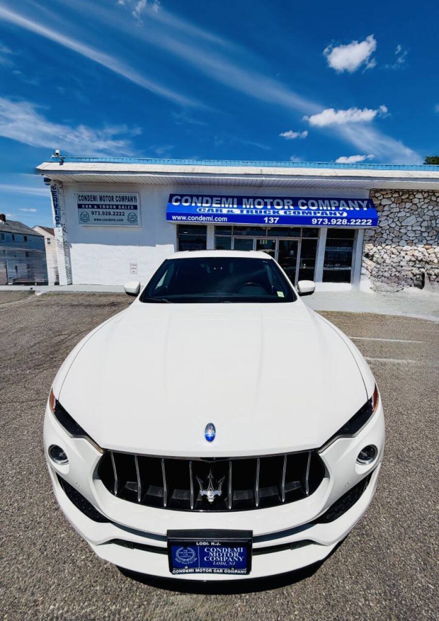 Used 2017 Maserati Levante AWD/4WD image 3