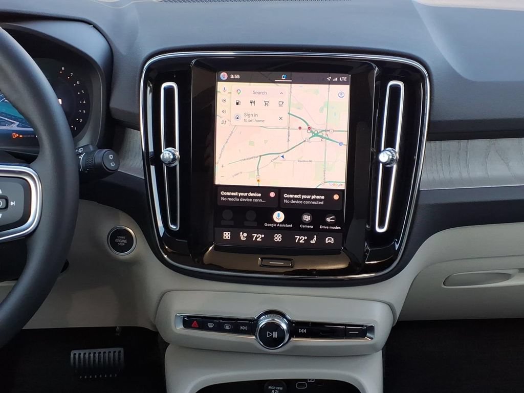 New 2026 Volvo XC40 B5 Plus w/ Climate Package AWD/4WD image 15