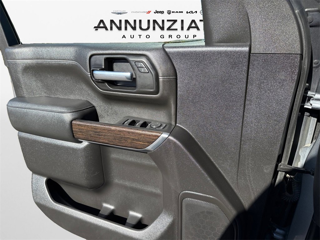 Used 2021 GMC Sierra 1500 Elevation w/ LPO, Elevation Black Package image 27