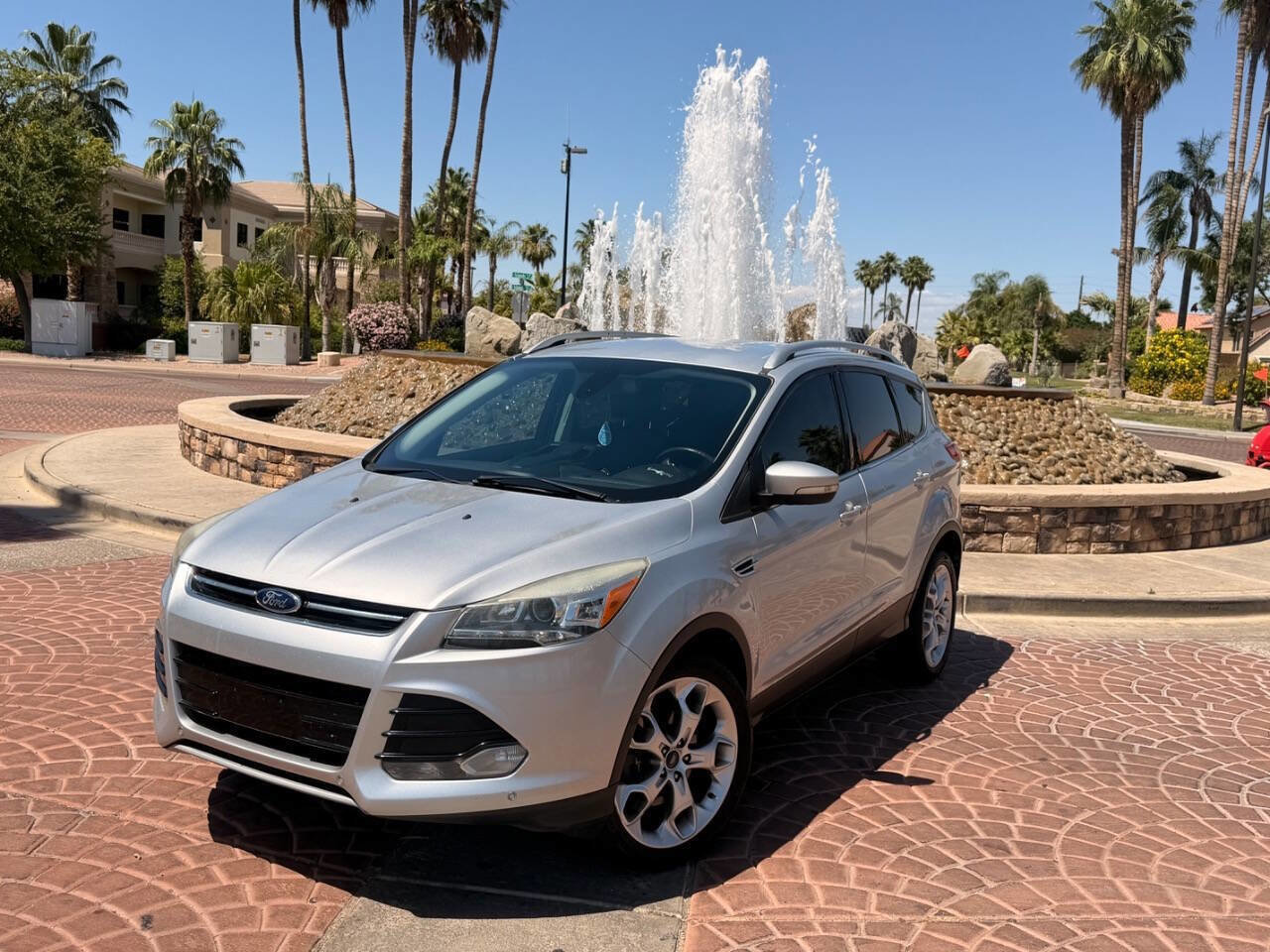 Used 2014 Ford Escape Titanium w/ Equipment Group 401A FWD image 13