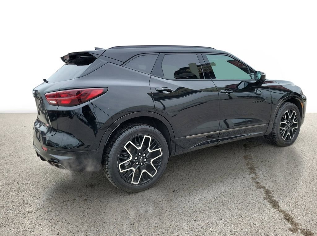 Certified 2025 Chevrolet Blazer RS image 4