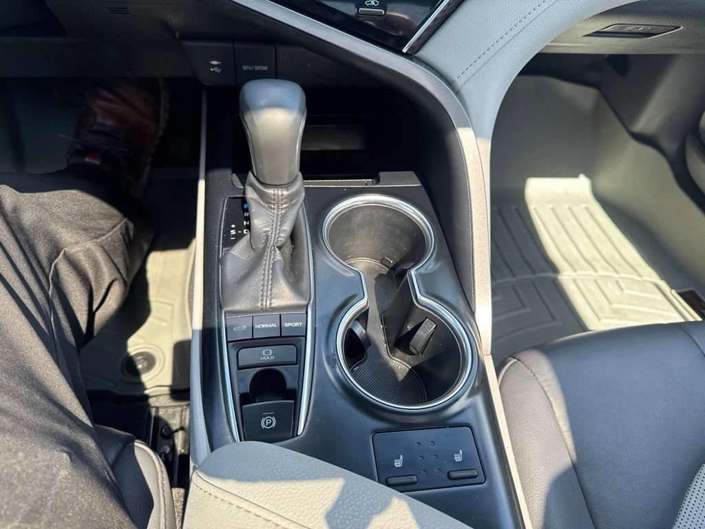 Used 2018 Toyota Camry XLE w/ Driver Assist Package FWD image 21