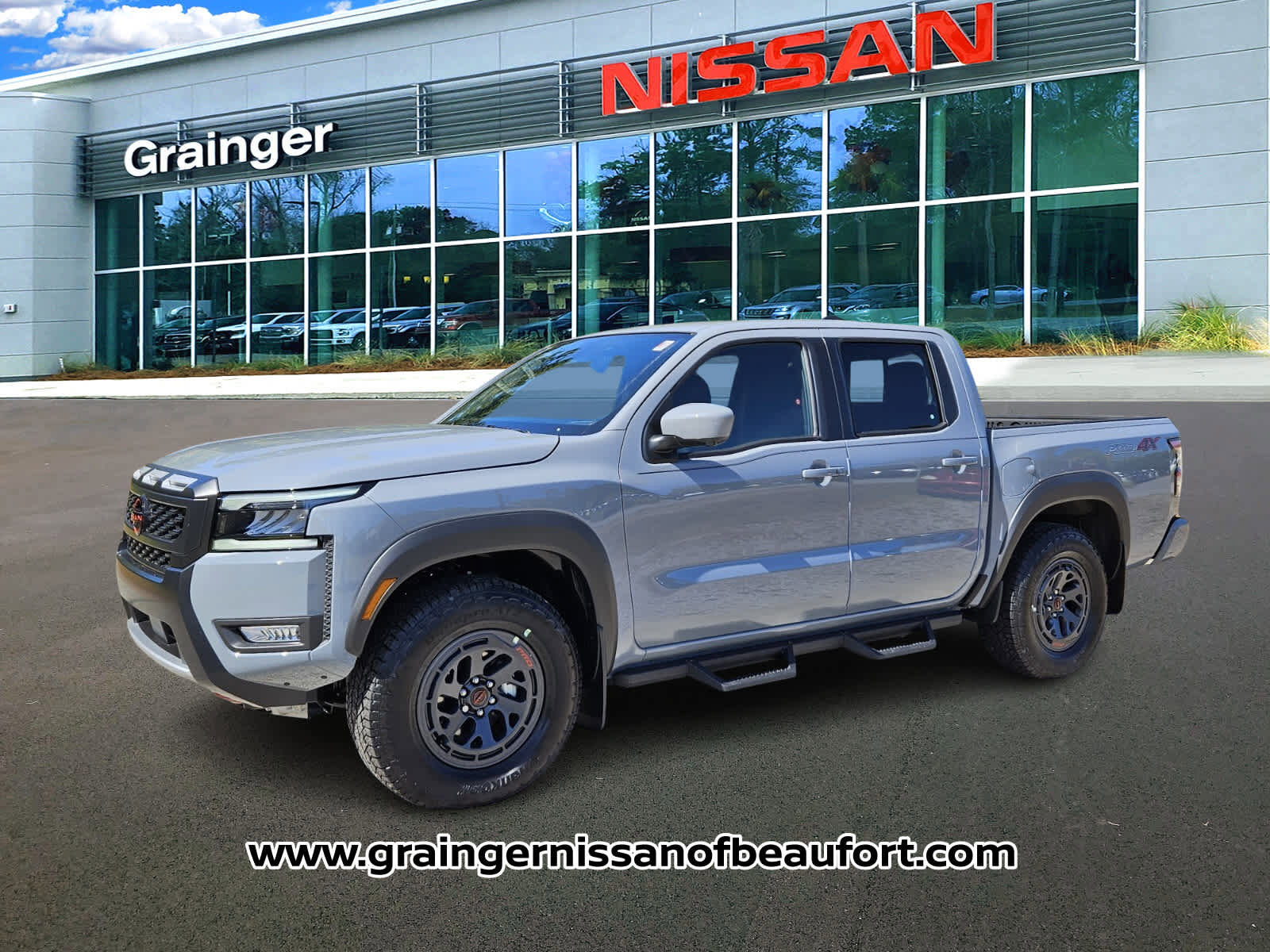 New 2026 Nissan Frontier PRO-4X image 2