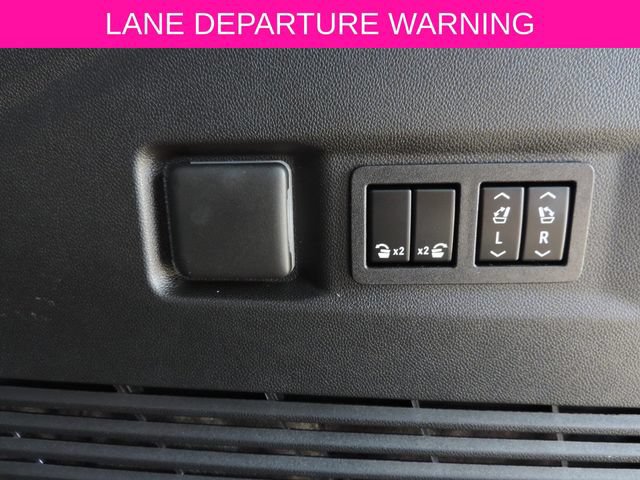 Used 2026 Chevrolet Tahoe High Country RWD image 14