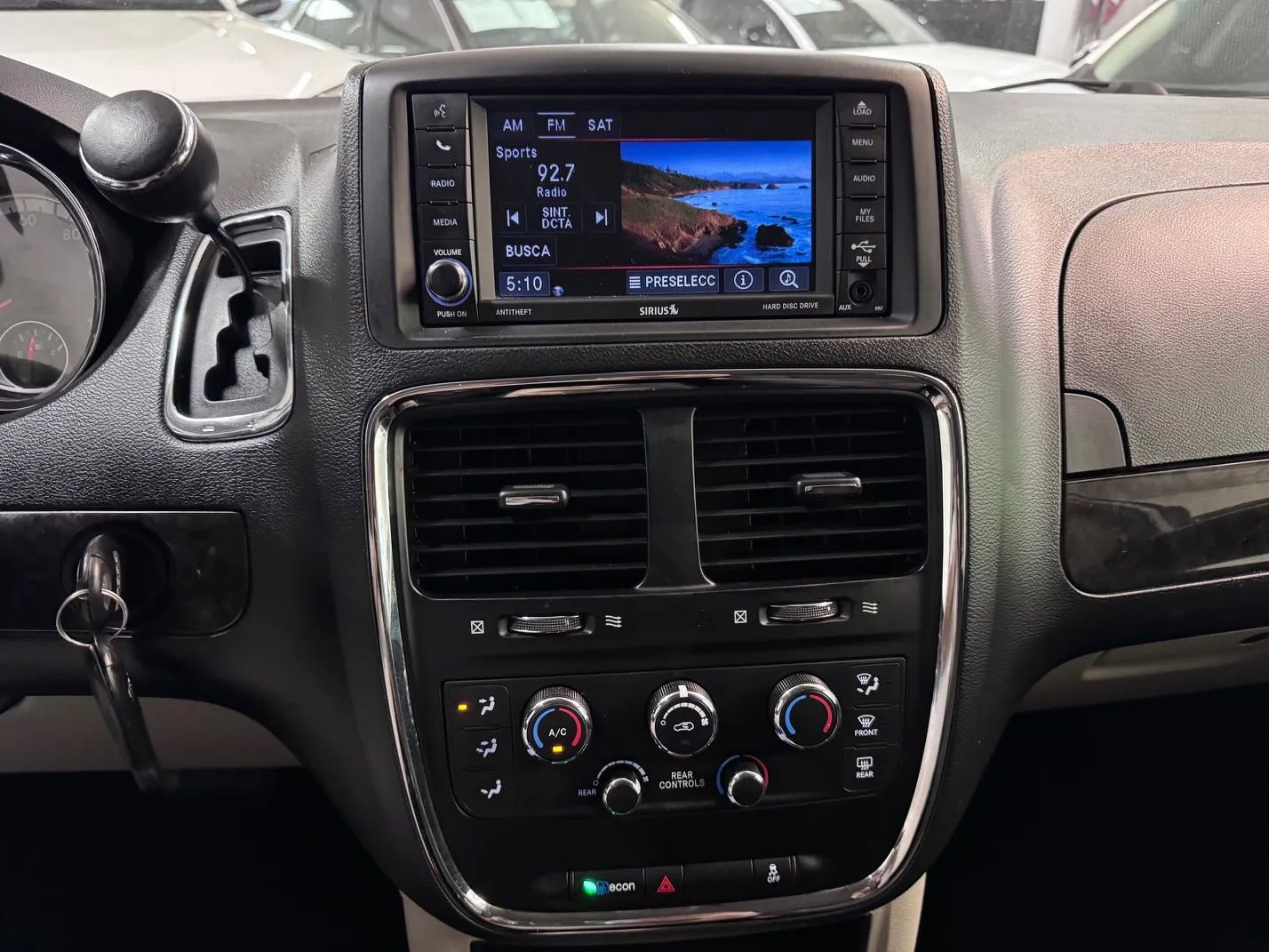Used 2017 Dodge Grand Caravan SE w/ Power Window Group FWD image 24