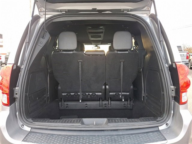 Used 2019 Dodge Grand Caravan GT image 28