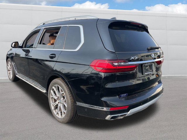 Used 2021 BMW X7 xDrive40i w/ Parking Assistance Package AWD/4WD image 3