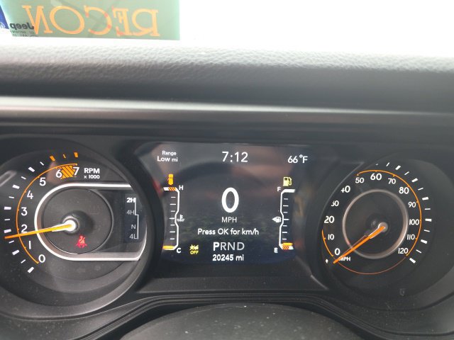 Used 2024 Jeep Wrangler Unlimited Sport AWD/4WD image 15