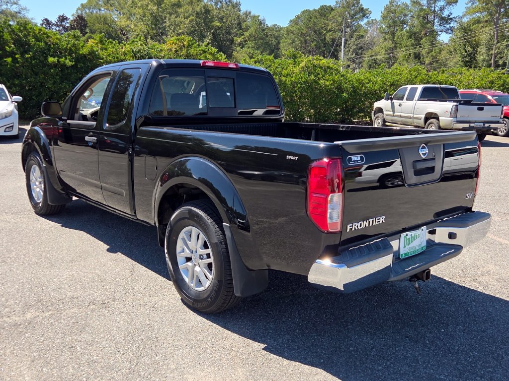 Used 2017 Nissan Frontier SV RWD image 10